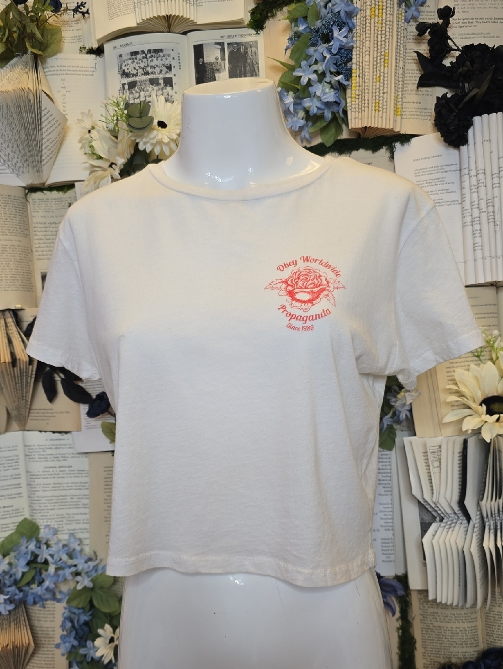 OBEY Worldwide Propaganda Oversized Cropped Tee XS White